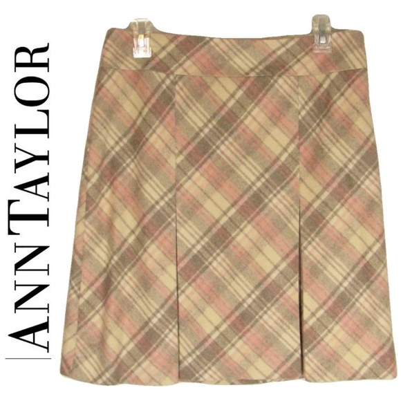Ann Taylor Dresses & Skirts - Ann Taylor Mini Skirt 6 Wool Pink Brown Ivory